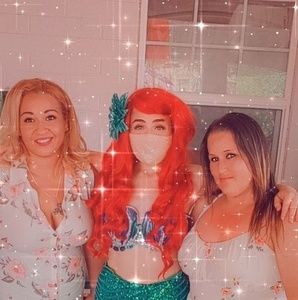 Meet your Posher, Danielle